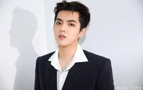 吃瓜娱乐圈男明星是谁,娱乐圈“吃瓜群众”热议的神秘男星